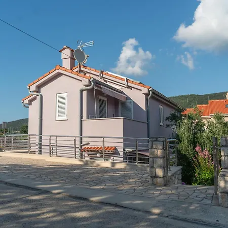 Lila * Cres