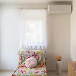 Lila Apartman Cres