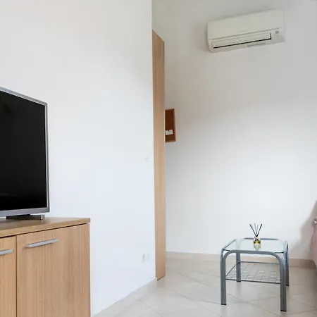 Apartment Lila Cres
