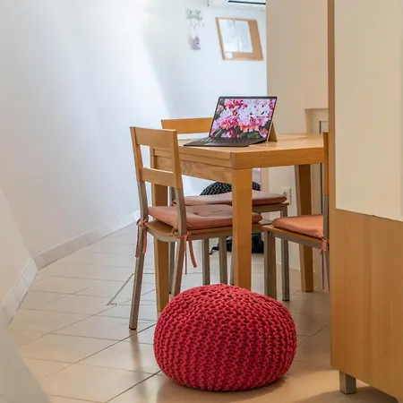 Lila Apartment Cres