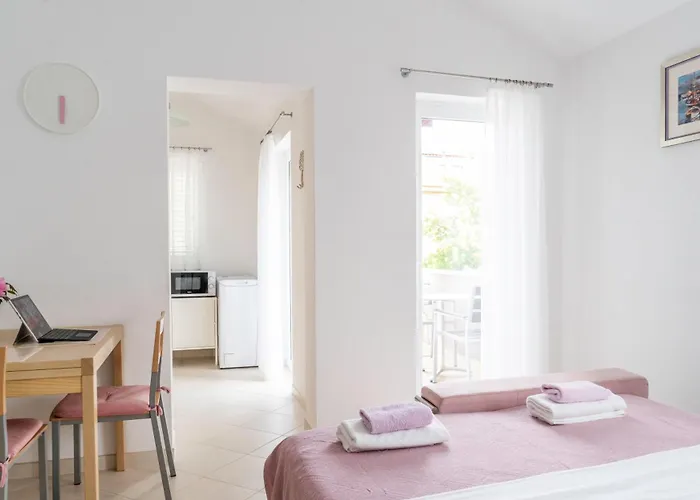 Apartament Lila Cres