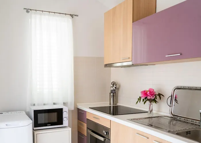 Lila Apartament Cres